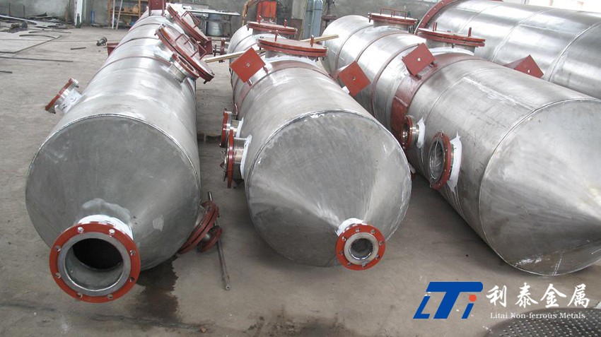 1509849555849950.jpg 鈦冷凝器