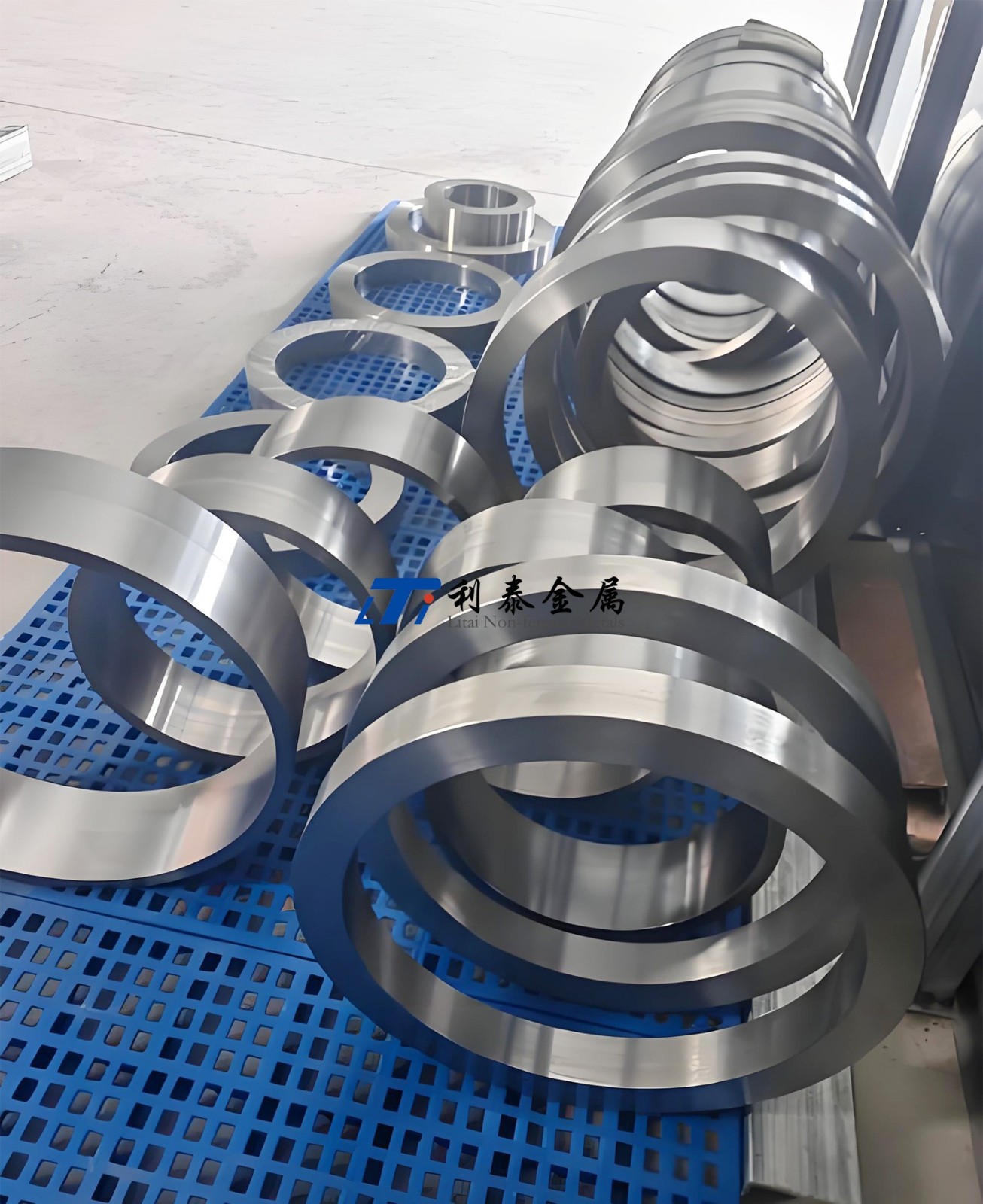 1754450407579956.jpg f733f325c2978fe6f35bce7271a8f78b.jpg